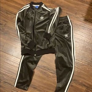 KIDS Adidas Original velour tracksuit